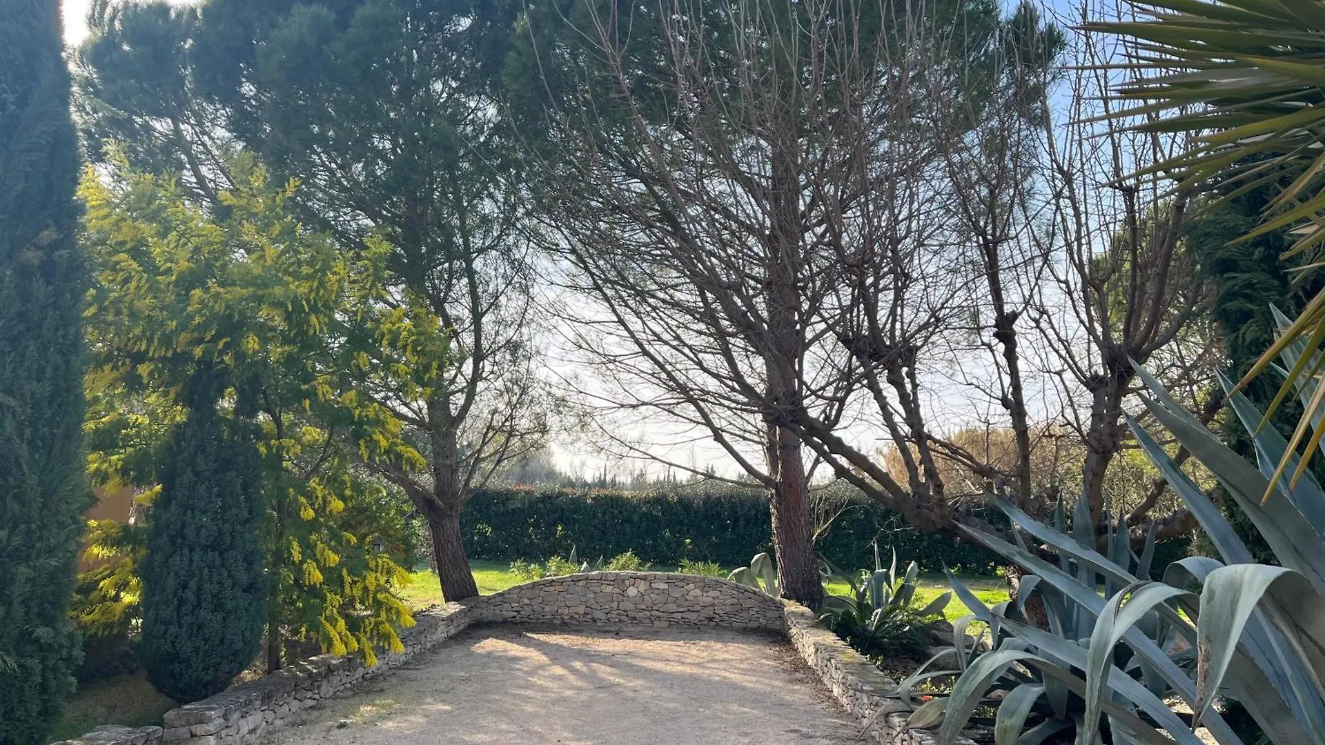 Les Jardins Du Soleil Apartment Avignon France